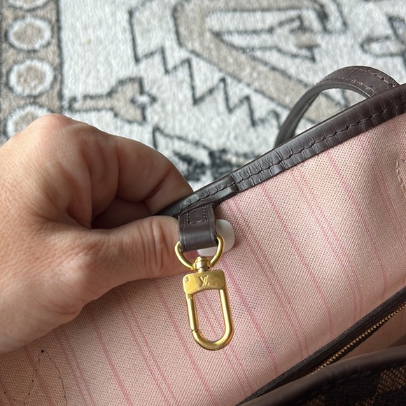 Louis Vuitton Neverfull Damier Ebene MM - Picture 11 of 12